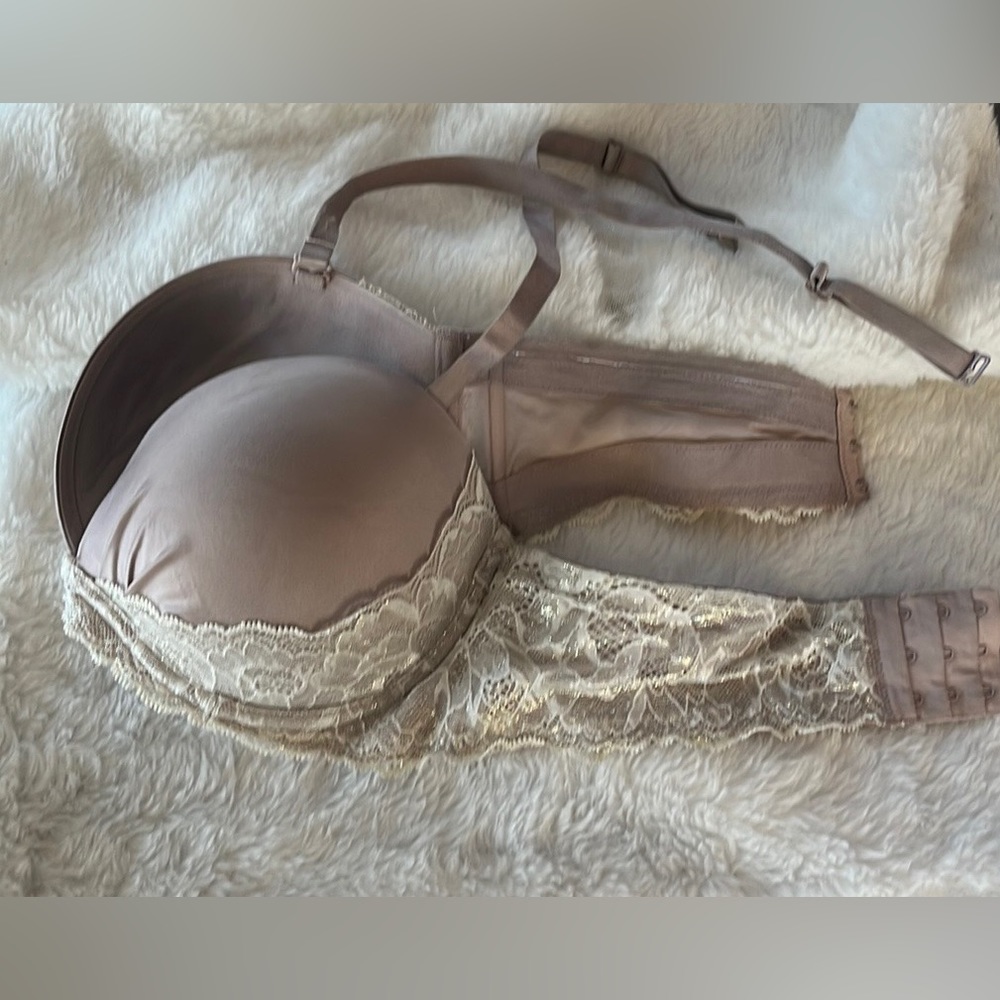 Victoria S. Strapless/adjustable Bra - Picture 4 of 7